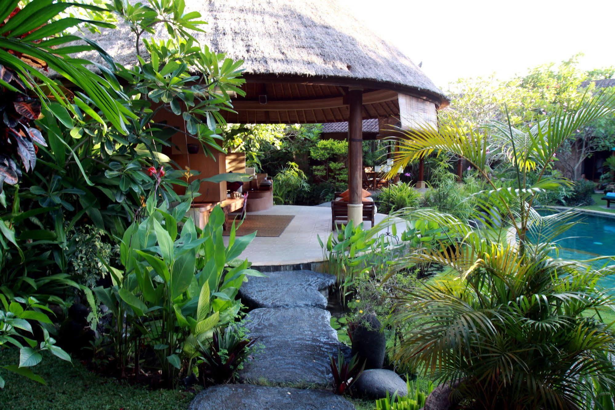 Villa Plawa Asri Seminyak Exterior foto