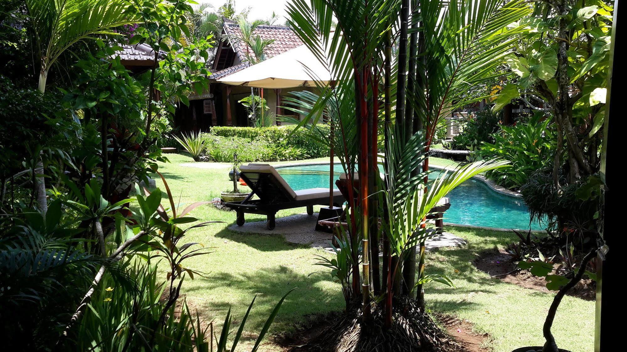 Villa Plawa Asri Seminyak Exterior foto